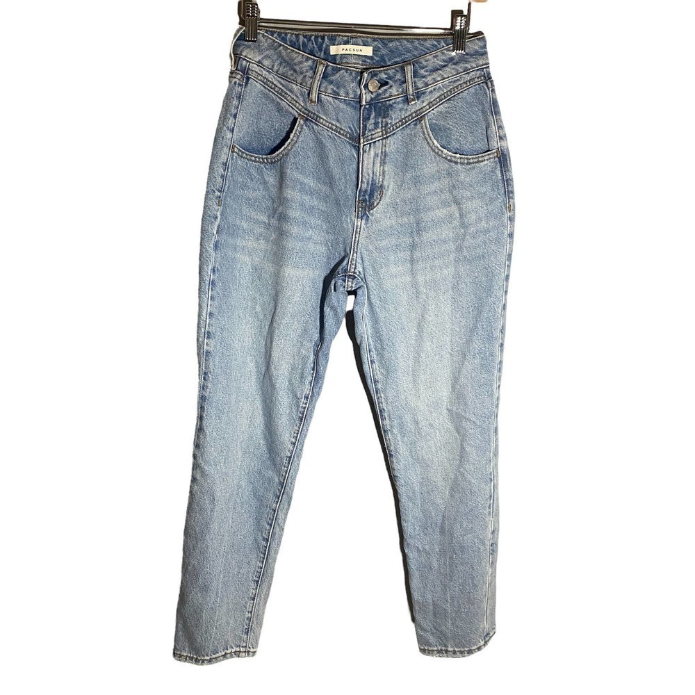 𝅺pacsun Mom Jean High Waisted Light Wash Jeans Size 26